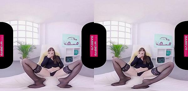  Samantha Bentley Gorgeous babe One on One with you in Virtual Reality!